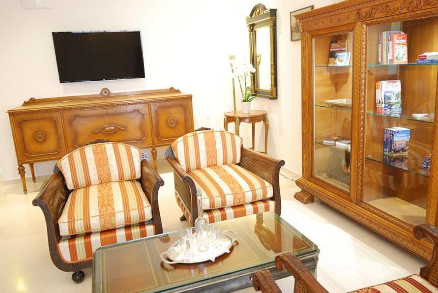 Heraklion Center Boutique 3 Bedroom Apartment Penelope Luaran gambar